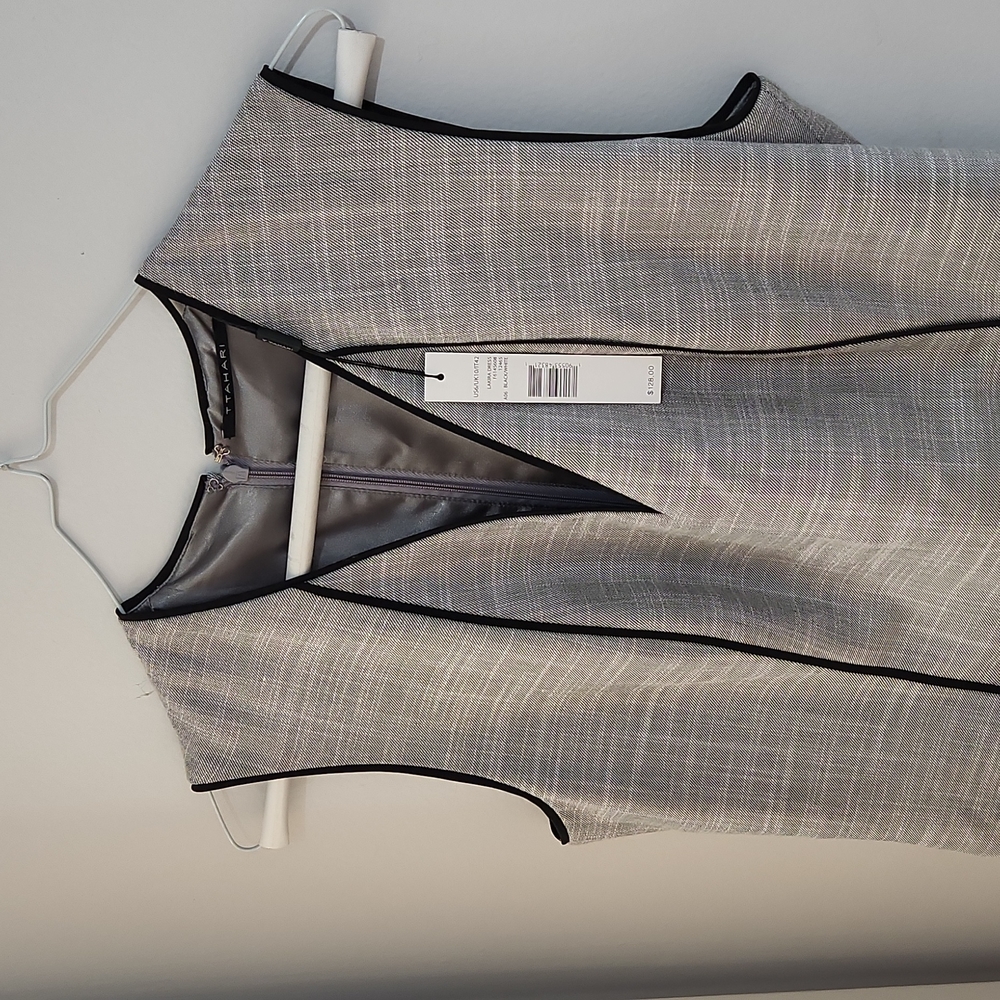 Tahari grey light tweed dress with black piping. NEW sz 6